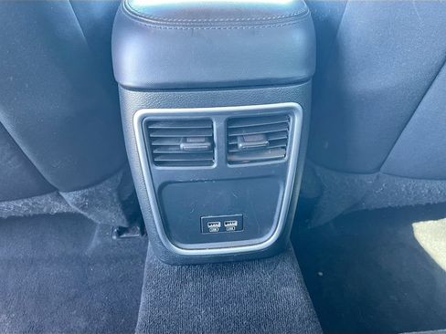 Used 2020 Chrysler 300 Touring w/ Sport Appearance Package RWD image 30