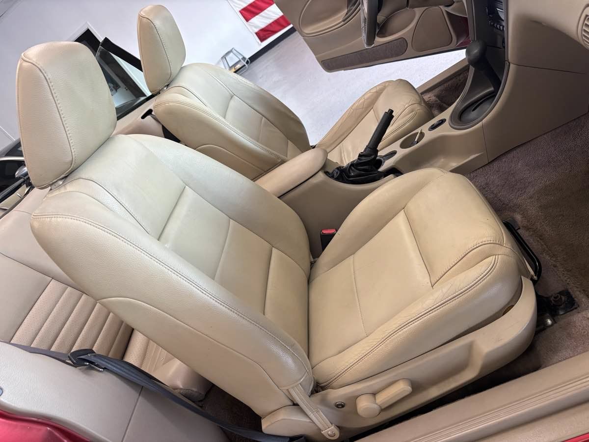 Used 2001 Ford Mustang GT RWD image 31