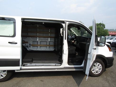 Used 2025 Ford Transit 250 Low Roof w/ Exterior Upgrade Package RWD image 21