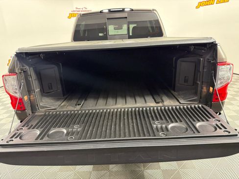 Used 2019 Nissan Titan Platinum Reserve w/ Platinum Utility Package image 5