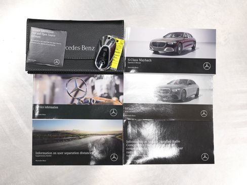 Used 2021 Mercedes-Benz Maybach S 580 S 580 4MATIC Sedan 4D image 5