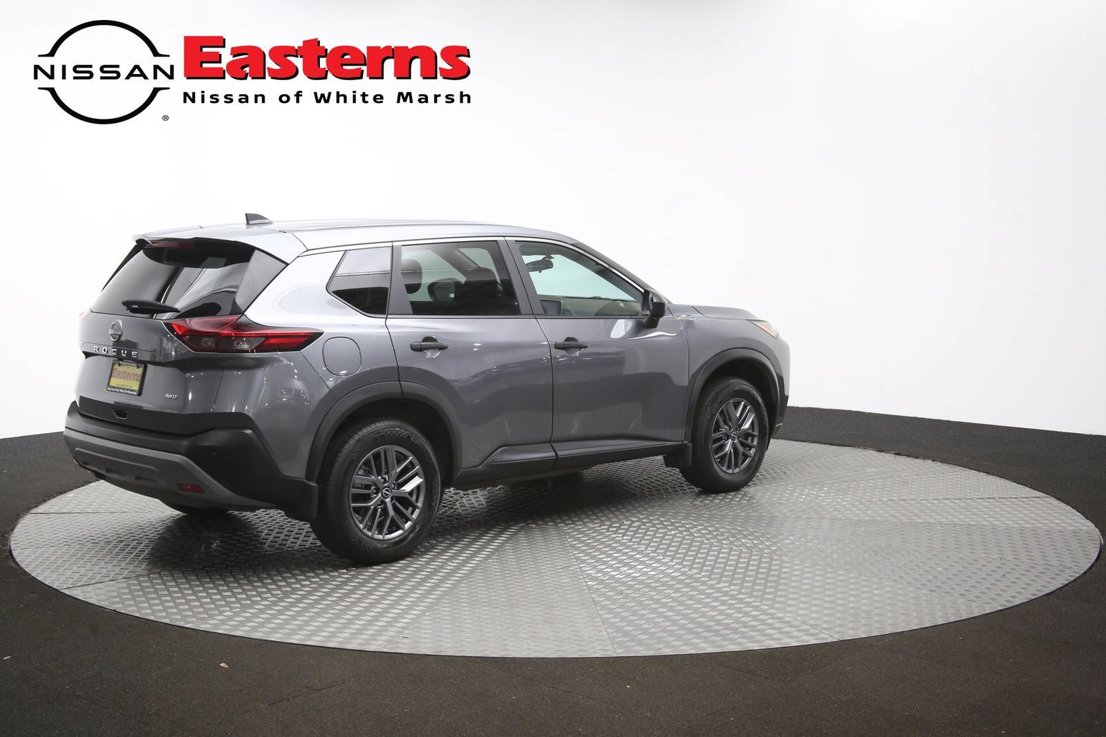 Used 2023 Nissan Rogue S AWD/4WD image 43