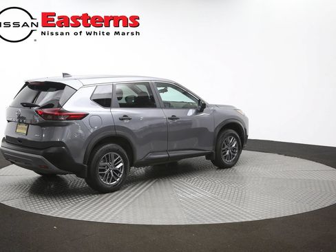 Used 2023 Nissan Rogue S AWD/4WD image 43