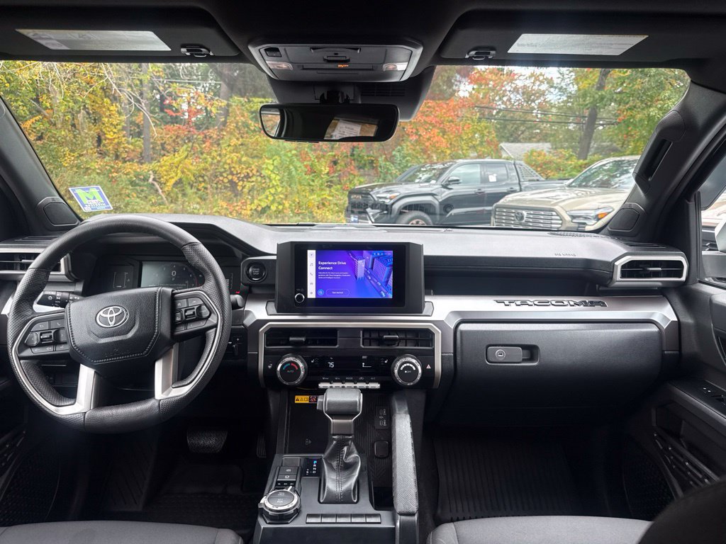 Certified 2024 Toyota Tacoma SR5 AWD/4WD image 20
