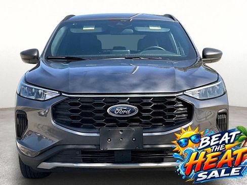 Used 2025 Ford Escape ST-Line FWD image 3