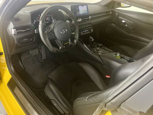 Used 2021 Toyota Supra w/ Safety & Technology Package RWD image 10