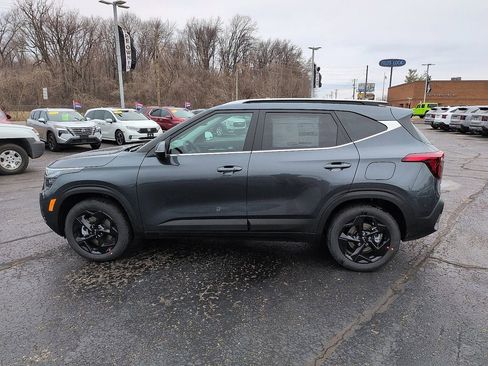 New 2026 Kia Seltos EX image 4