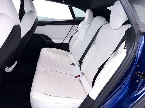 Used 2021 Tesla Model S Plaid AWD/4WD image 35
