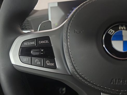 New 2026 BMW X5 xDrive40i w/ M Sport Package AWD/4WD image 17