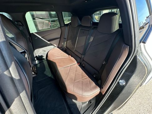 Used 2022 BMW iX xDrive50 w/ Sport Package image 22