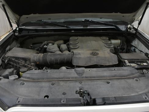 Used 2013 Toyota 4Runner Limited RWD image 23