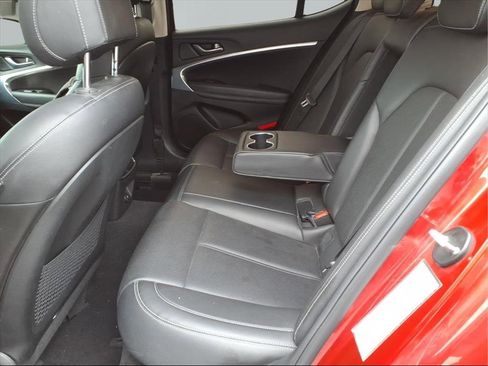 Used 2022 Genesis G70 2.0T image 21