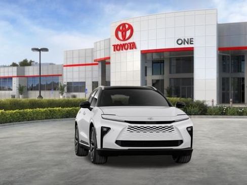 New 2026 Toyota Crown Signia AWD/4WD image 19