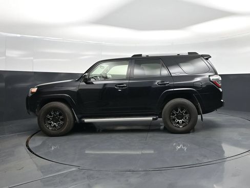 Used 2019 Toyota 4Runner SR5 RWD image 27