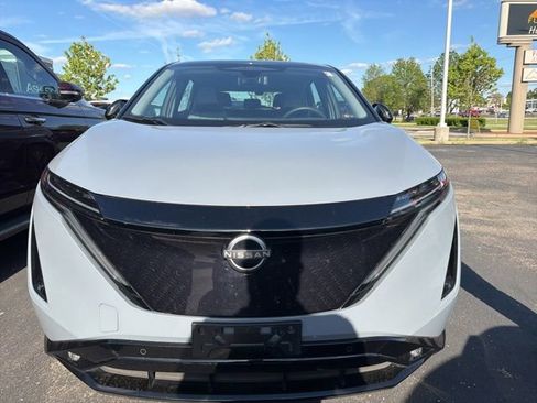 Certified 2023 Nissan Ariya AWD/4WD image 2