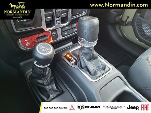 New 2026 Jeep Gladiator Mojave AWD/4WD image 12