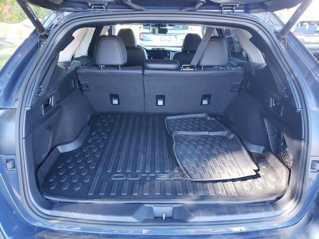 Certified 2024 Subaru Outback Limited AWD/4WD image 5