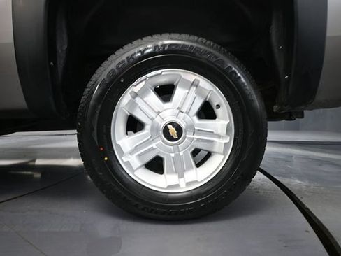 Used 2013 Chevrolet Silverado 1500 LT w/ All-Star Edition AWD/4WD image 13