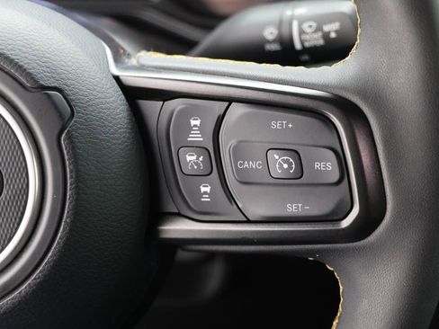 Used 2024 Jeep Wrangler Sport S image 19