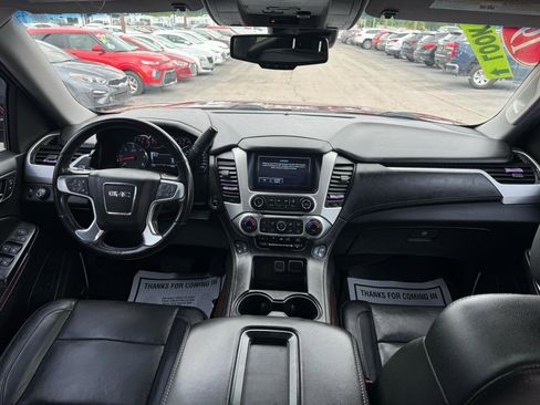 Used 2019 GMC Yukon XL SLT AWD/4WD image 14