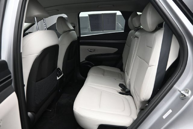 Used 2022 Hyundai Tucson Limited FWD image 9