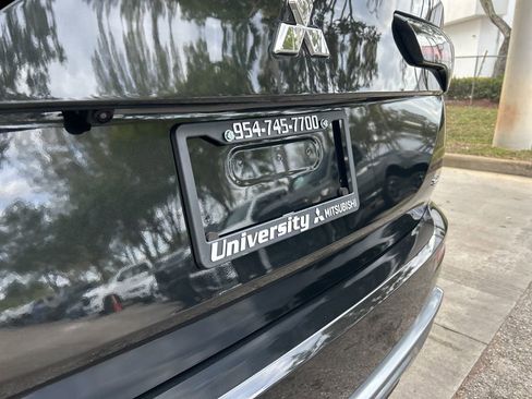 New 2026 Mitsubishi Outlander SE image 19