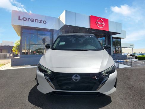 New 2025 Nissan Sentra SR w/ SR Premium Package image 2