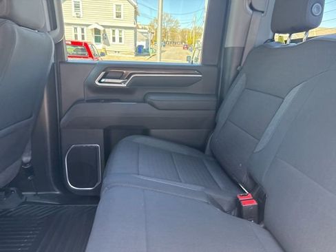Used 2025 Chevrolet Silverado 2500 LT AWD/4WD image 12