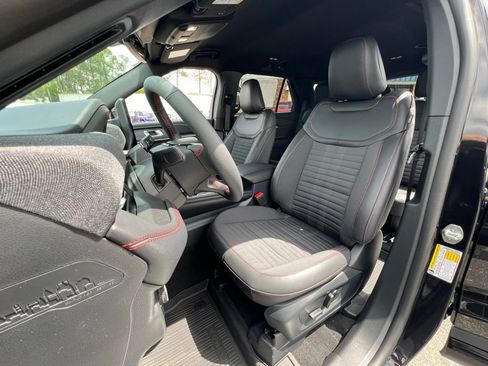 New 2026 Ford Explorer ST-Line RWD image 10
