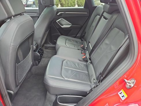 Used 2024 Audi Q3 2.0T Premium AWD/4WD image 25