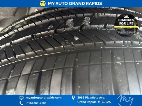 Used 2022 Ford Expedition Limited image 45