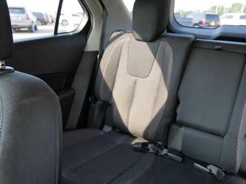 Used 2015 Chevrolet Equinox LT w/ Driver Convenience Package FWD image 12