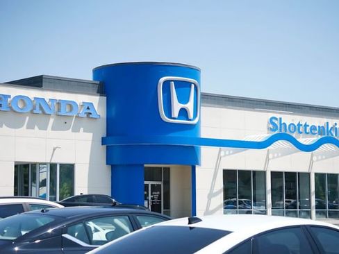 Certified 2023 Honda CR-V Sport image 7