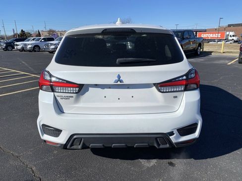 Used 2021 Mitsubishi Outlander Sport SE image 8