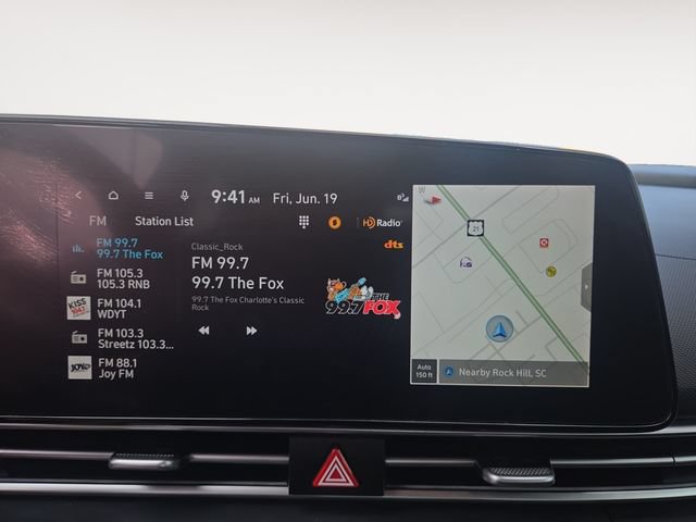Used 2024 Hyundai Elantra SEL w/ Convenience Package FWD image 22