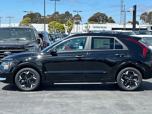 New 2026 Kia Niro Wave FWD image 7