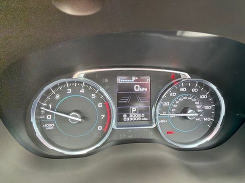 Used 2017 Subaru Forester 2.5i Premium AWD/4WD image 17