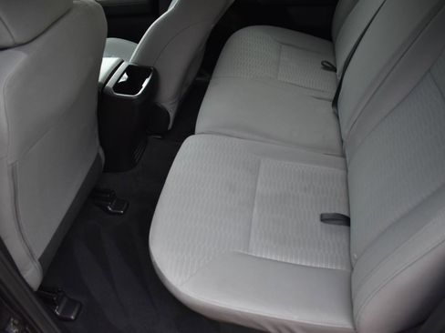 Used 2016 Toyota Tacoma SR5 image 30