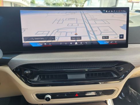 Used 2026 BMW 330i xDrive Sedan w/ Premium Package image 22