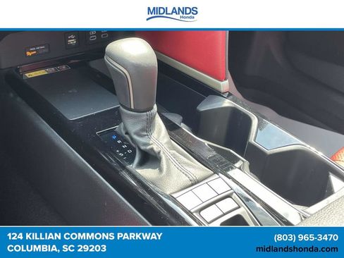 Used 2025 Toyota Camry XSE FWD image 30