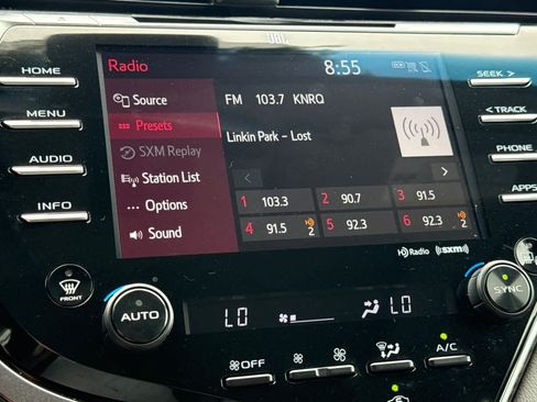 Used 2018 Toyota Camry XLE w/ Audio Package FWD image 17