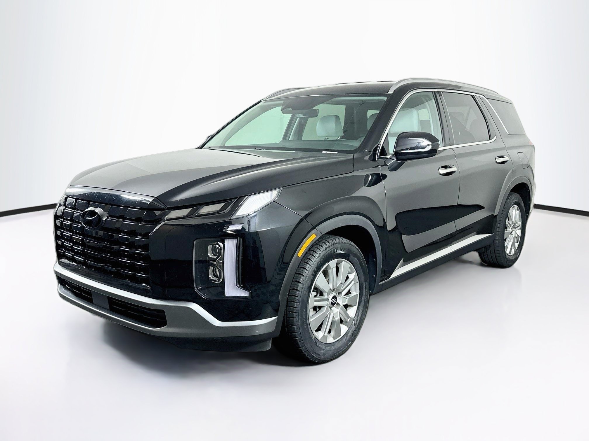 Used 2025 Hyundai Palisade SEL AWD/4WD image 3