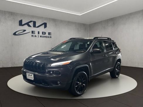 Used 2014 Jeep Cherokee Latitude w/ Comfort/Convenience Group AWD/4WD image 8