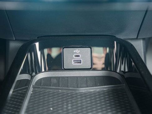 New 2025 Ford Mustang Mach-E Premium image 30