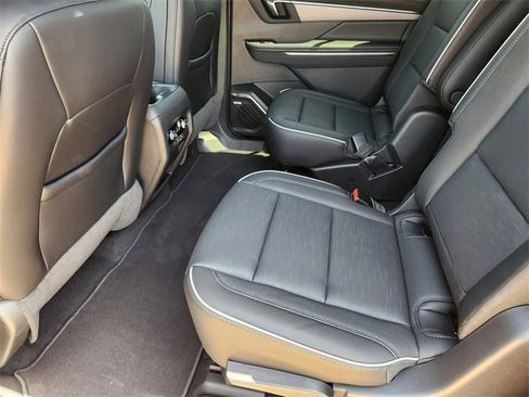 New 2025 Buick Enclave Sport Touring w/ Super Cruise Package image 18