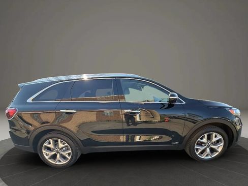 Used 2019 Kia Sorento EX AWD/4WD image 4