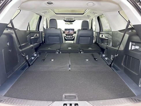 New 2026 Ford Explorer Active image 18