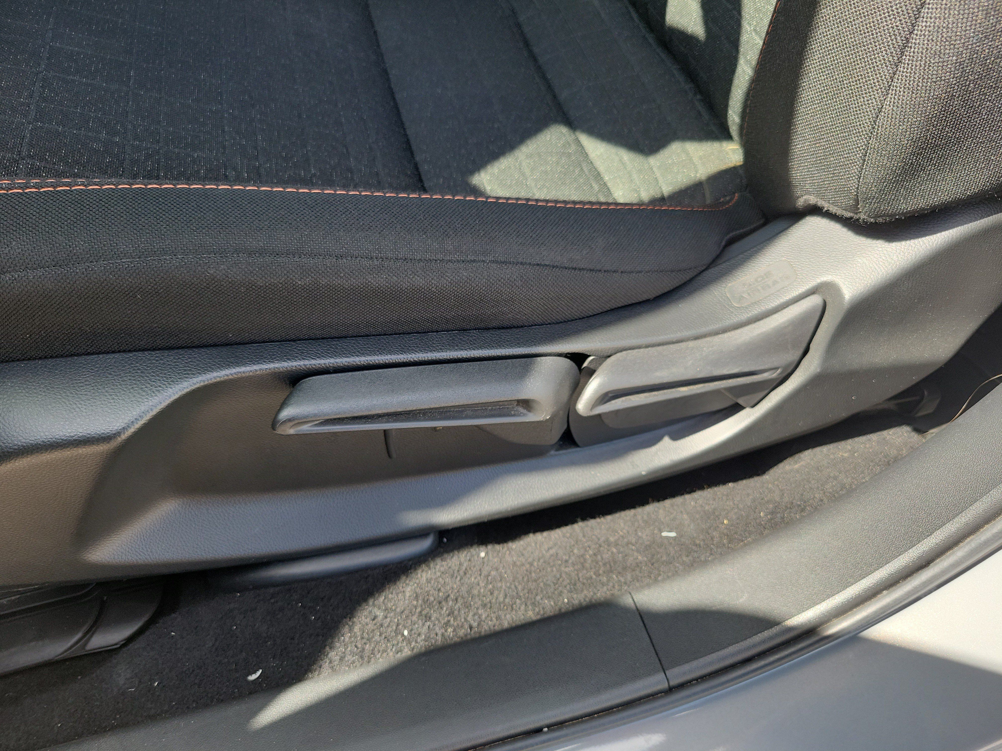 Used 2025 Honda HR-V Sport image 23