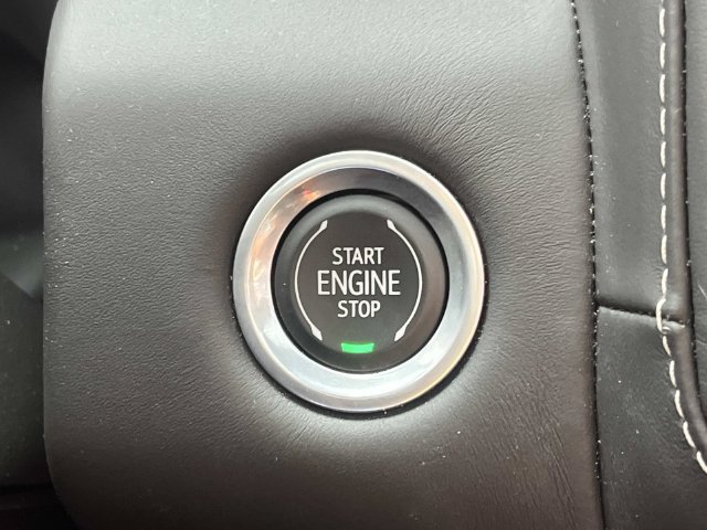 Used 2023 GMC Yukon Denali Ultimate AWD/4WD image 40
