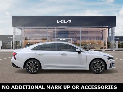 New 2026 Kia K5 EX image 7